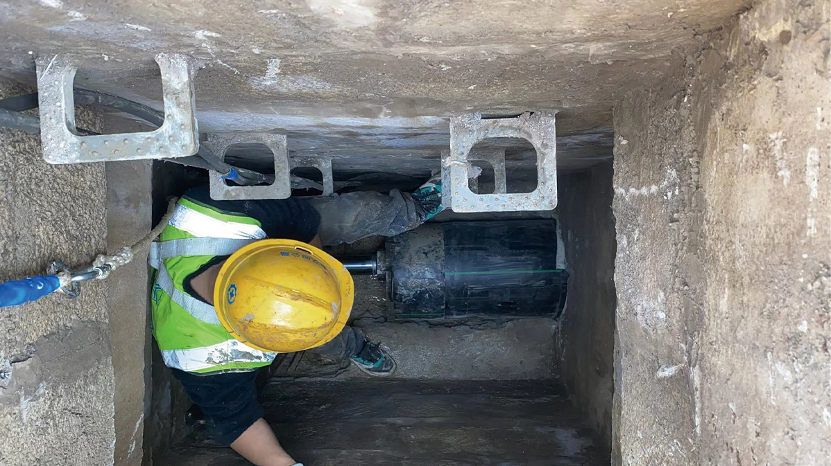 长子HDPE短管内衬法